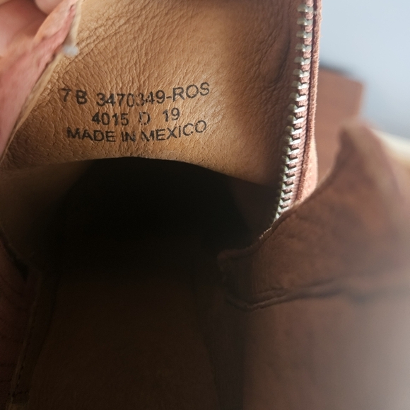 Frye Alton Chelsea Rosewood Booties Size 7 EUC - Picture 8 of 9